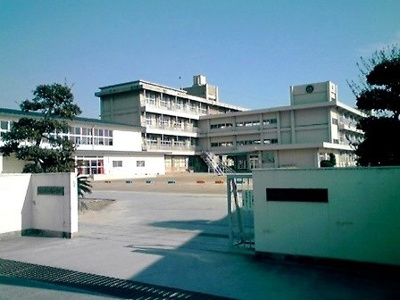 【周辺】 | ガーデンハウス曙 | 曙小学校まで300m