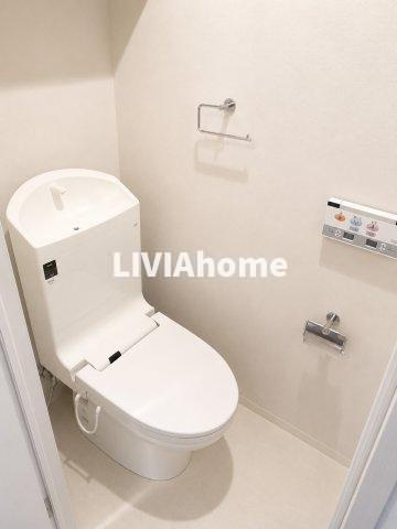 港区芝４丁目の賃貸マンションのトイレ|同シリーズの参考写真です。実際の設備・内装は現況を優先とさせていただきます。