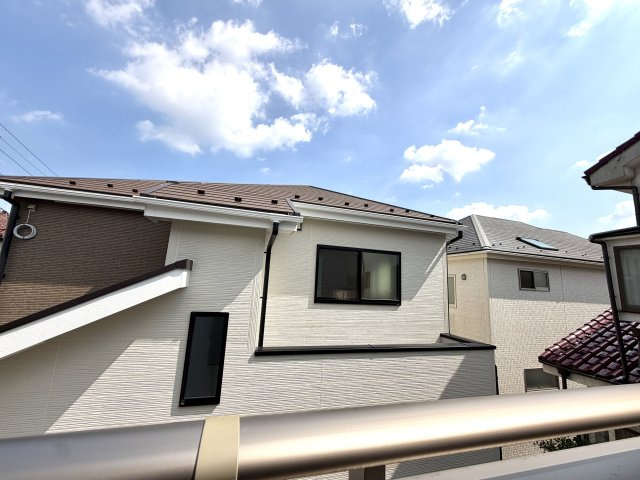 越谷市下間久里いろどりアイタウン１号棟　新築戸建の展望|空が広く感じられる気持ちの良い眺望。仕事や家事の合間にリフレッシュできます。