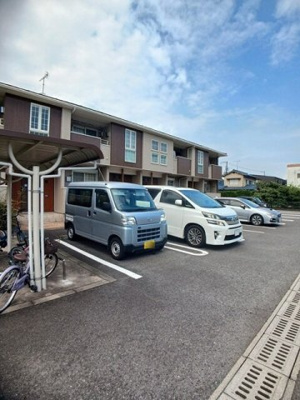 【駐車場】 | フォレストヒルＡ | カースペースがあります