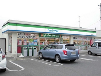 【周辺】 | ブリートＢ | ファミリーマート駅家町江良店まで150m