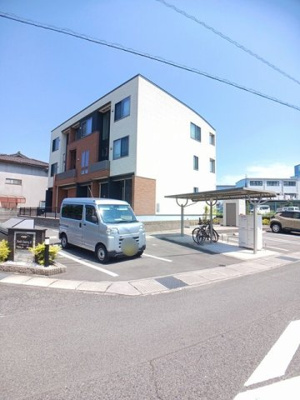 【駐車場】 | ノースカントリーＳ | 駐車スペースもあります