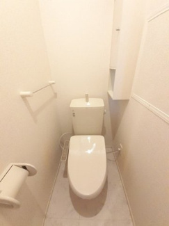 【トイレ】 | ロイヤル・パレス城興 | コンパクトで使いやすいトイレです