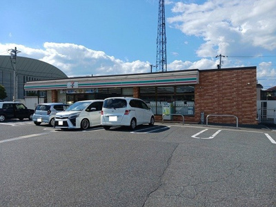 【周辺】 | ナチュラルＭ　Ａ | セブンイレブン平成大学通り店まで450m