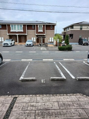 【駐車場】 | アクティーボ | 駐車場に車を止められます
