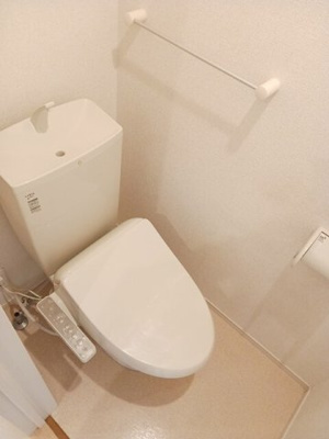 【トイレ】 | エービーフィールド | シンプルで使いやすいトイレです