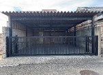 山荘町福祉戸建のエントランス