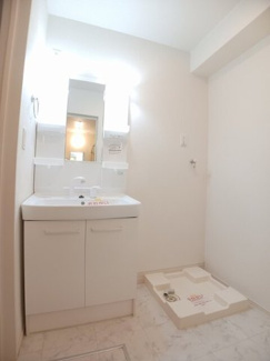 【洗面所】 | プティヴィラージュ　神辺Ａ | コンパクトで使いやすい洗面所
