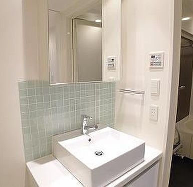 グランハイツ錦糸町の独立洗面台|独立洗面化粧台が付いています