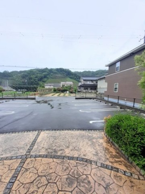 【駐車場】 | ベル・オーブ・メゾンＣ | 駐車場があります
