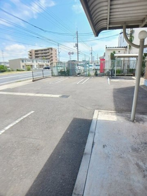 【駐車場】 | モンレーブＭ | 駐車スペースもあります