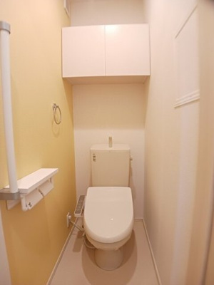 【トイレ】 | アクアリザイア | トイレです