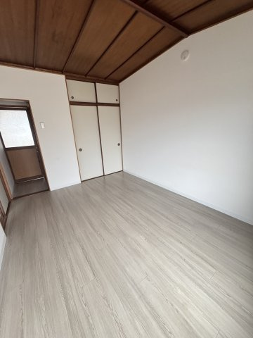 テラス　神戸市須磨区離宮前町の居間・リビング