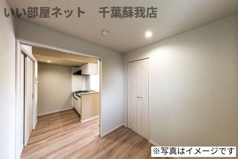 robot home 亥鼻(ロボットホーム イノハナ)の洋室
