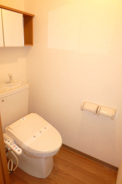 ベルフォレスト【キャッシュバック対象物件】のトイレ|コンパクトで使いやすいトイレです