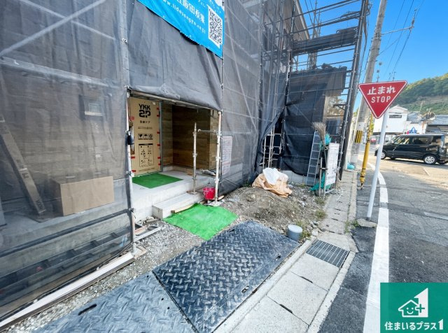 京都市北区上賀茂池端町　新築一戸建ての外観|周辺は落ち着いた街並みの住宅地！子育てがしやすい住環境です！まだ未完成ですが、現地でしかわからない事もございます。是非一度ご覧ください。