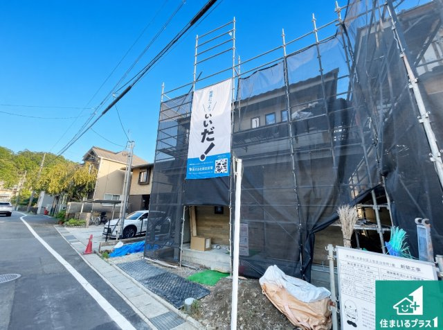 即日案内可能■京都市北区上賀茂池端町　新築一戸建ての外観|現在建築中！落ち着いた街並みで新生活を始めることが出来そう！周辺の物件も併せてご紹介させて頂きます！
