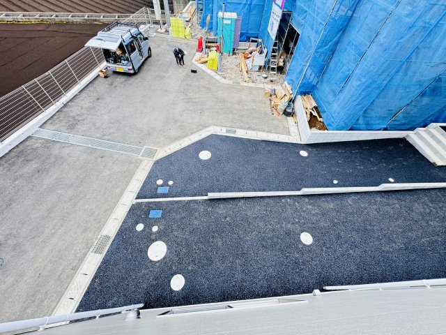 松戸市六実５丁目新築戸建（六実第12）の展望|バルコニーより南側眺望・南側駐車スペースで日当たり良好♪