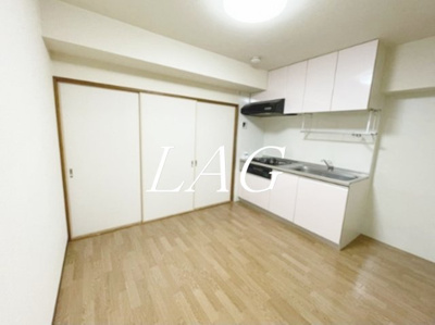 【居間・リビング】 | ベルエア調布 | 洋室のお部屋です。