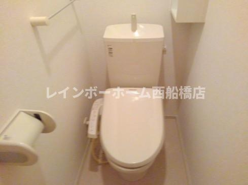 市川市妙典３丁目のアパートのトイレ