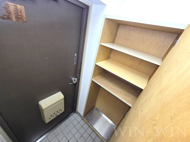 レリブ神ノ輪の玄関|イメージ（同建物内別部屋の写真です）