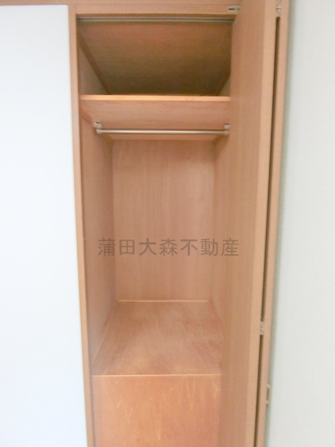 大森北4丁目戸建の収納|洋室４帖　収納