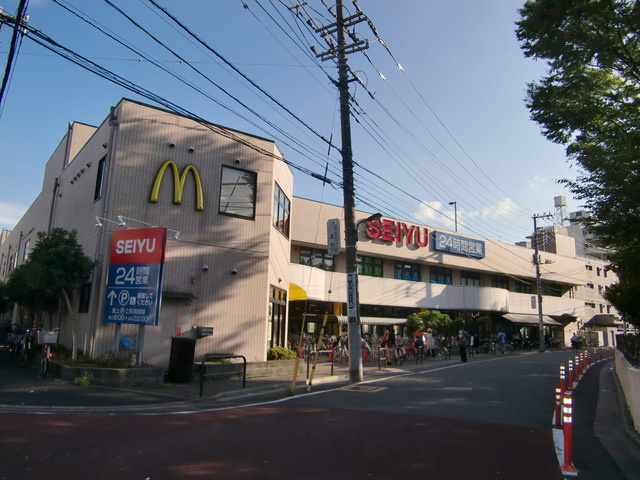 レ　セレニタⅡのその他|マクドナルド北綾瀬西友前店