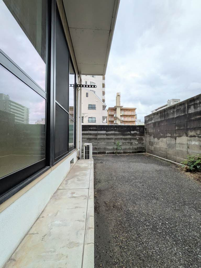 ディアス中島田の庭