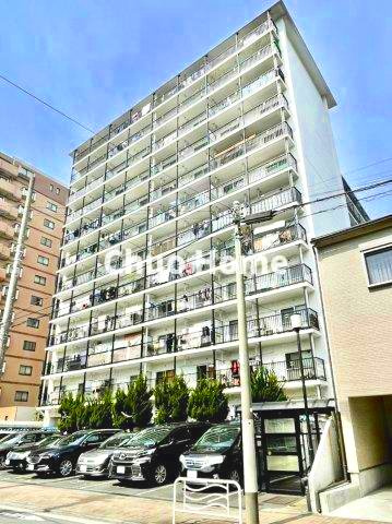 秀和清澄レジデンスの外観|外観。半蔵門線「清澄白河駅」徒歩8分・東西線「門前仲町駅」徒歩9分のロケーション。総戸数：113戸のビッグコミュニティ。