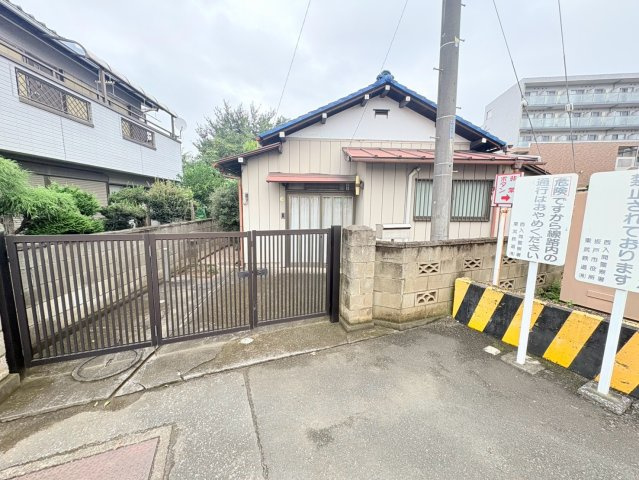 坂戸市中富町　建築条件なし売地　東武東上線『坂戸駅』徒歩7分　【浅羽野小学区】の外観