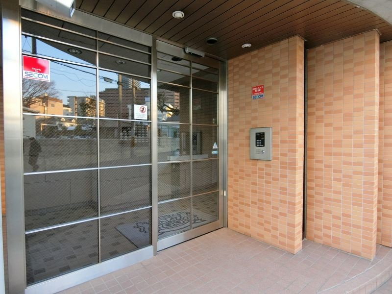 神戸市須磨区青葉町１丁目の賃貸マンションのエントランス|正面玄関オートロック