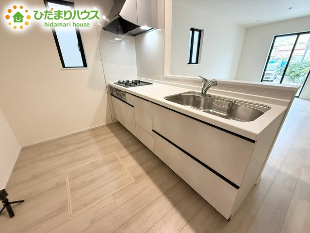 上尾市東今泉6番　新築戸建　ハートフルAのキッチン