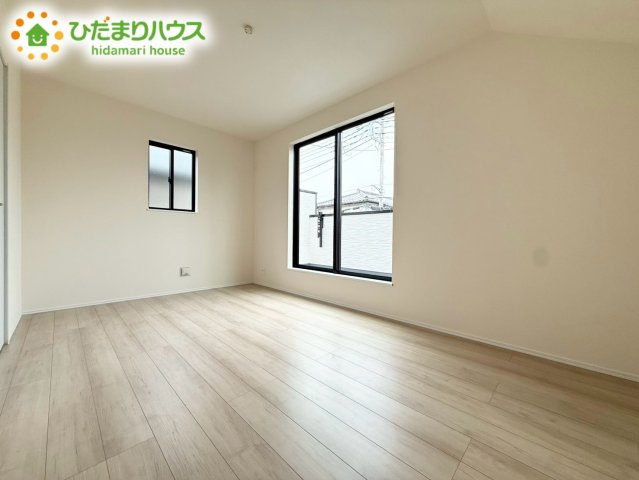 上尾市東今泉6番　新築戸建　ハートフルAの寝室|主寝室：7.12帖