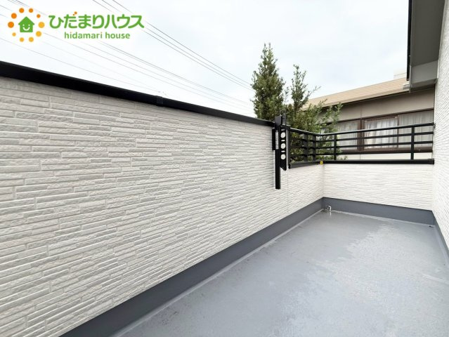 上尾市東今泉6番　新築戸建　ハートフルAのバルコニー