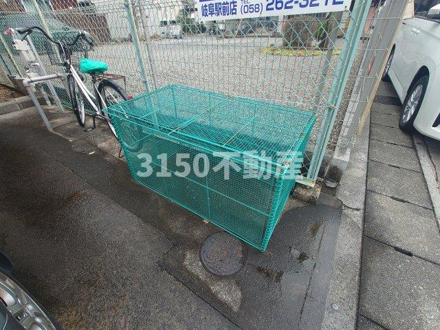 月丘ハイツの外観