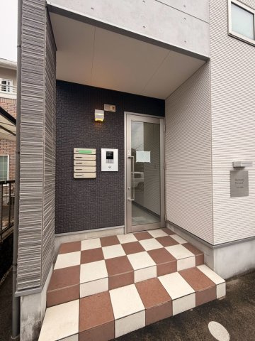 Loft11名駅西　名古屋市賃貸　仲介手数料無料のエントランス