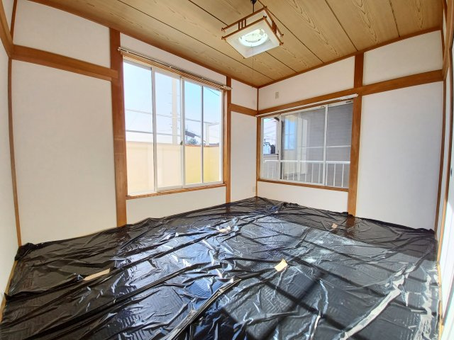 熊谷伊藤貸家の寝室|開放的な寝室です