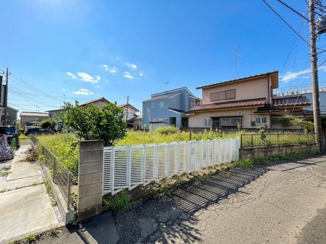 あきる野市瀬戸岡　売地　67坪！の前面道路含む現地写真