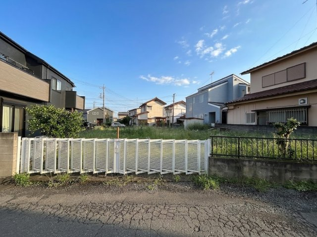 あきる野市瀬戸岡　売地　67坪！の前面道路含む現地写真