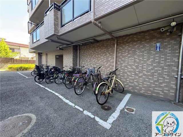 ライオンズマンション明石田町の駐輪場