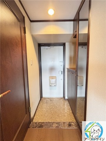 ライオンズマンション明石田町の玄関