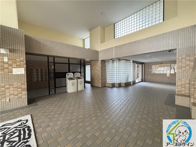 ライオンズマンション明石田町のエントランス