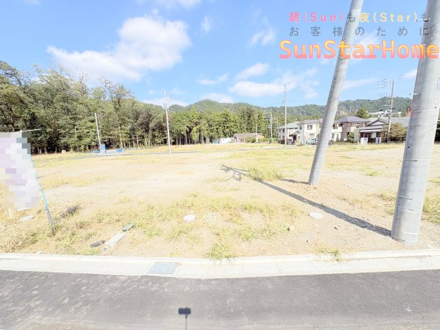 【サンスターホーム】青梅市畑中2丁目　建築条件無し売地W区画の外観