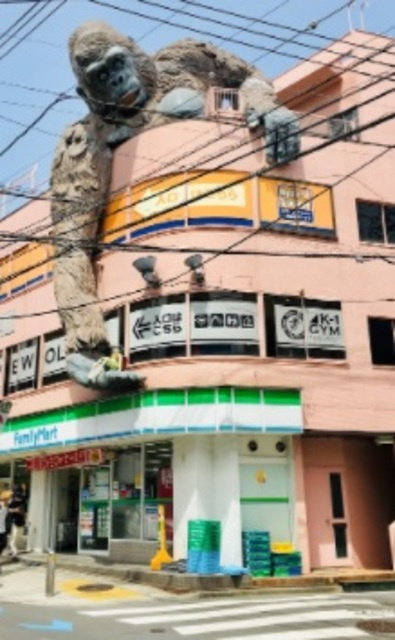 パインビレッジのその他|ファミリーマート太子堂三丁目店