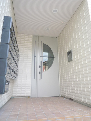 エテルナ千住大橋のロビー|★オートロック付きのエントランス★