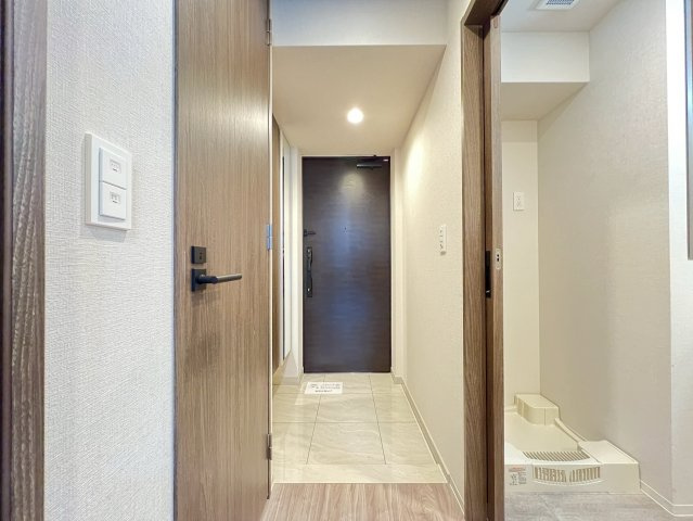 CREATIF堂島の玄関
