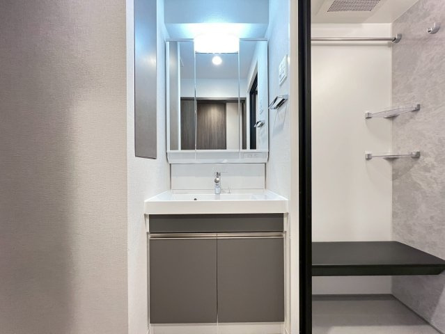 CREATIF堂島の独立洗面台