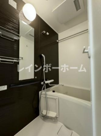 ヴィラ原木中山の浴室