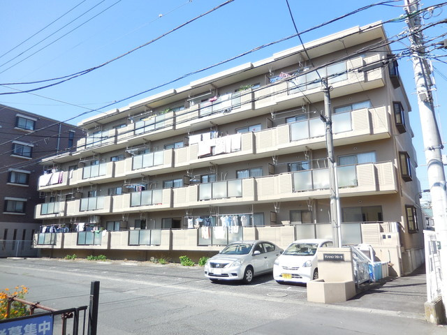 マンションフローラの外観
