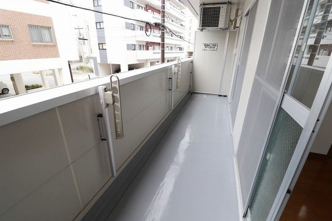 別号室の写真となります（反転タイプ）